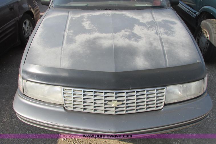 image for item I9625 1992 Chevrolet Lumina
