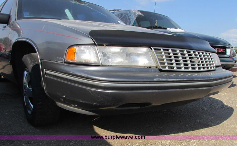 image for item I9625 1992 Chevrolet Lumina