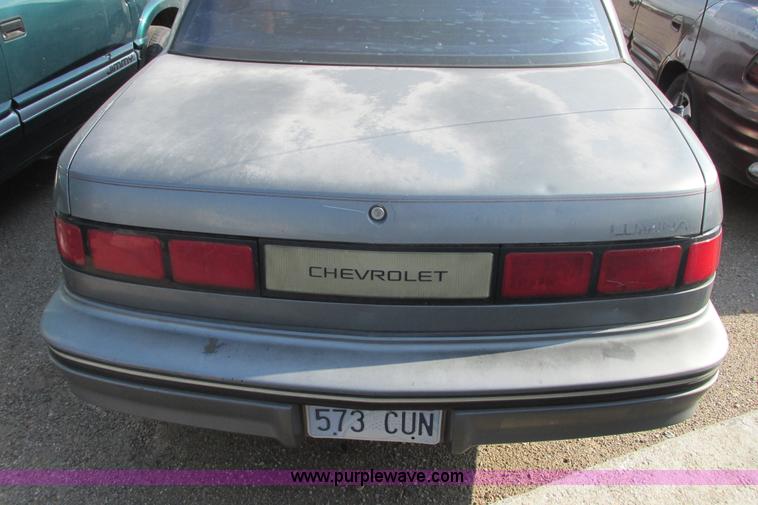 image for item I9625 1992 Chevrolet Lumina