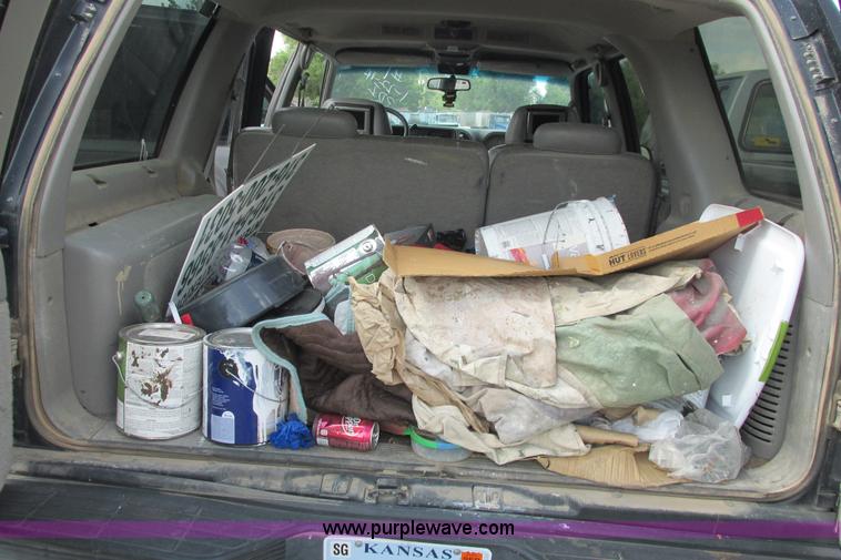 image for item I9626 1999 Chevrolet Tahoe SUV