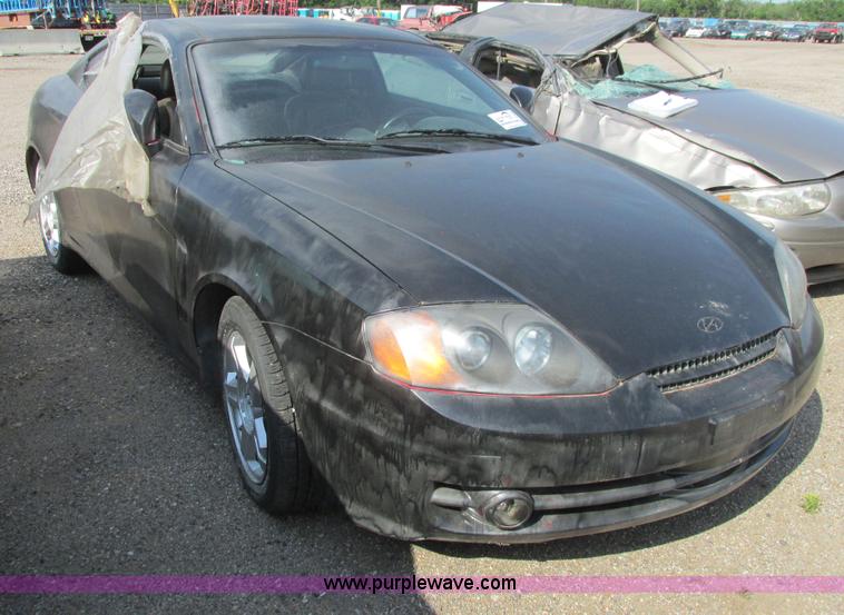 image for item I9628 2003 Hyundai Tiburon GT