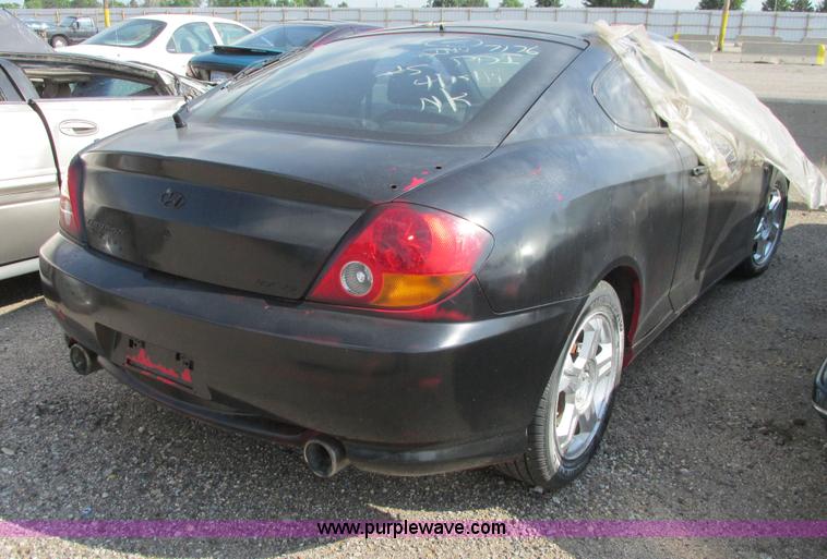 image for item I9628 2003 Hyundai Tiburon GT