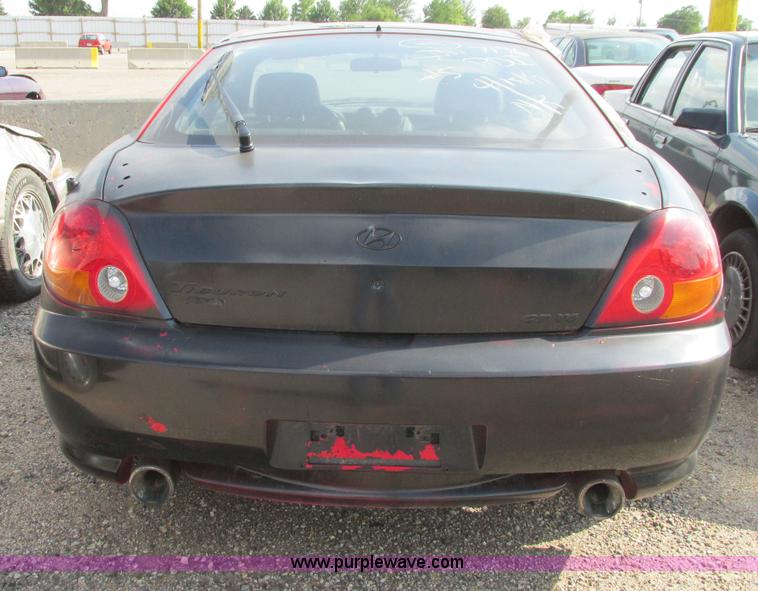 image for item I9628 2003 Hyundai Tiburon GT