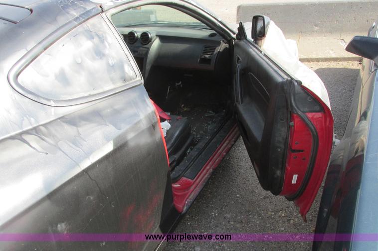 image for item I9628 2003 Hyundai Tiburon GT