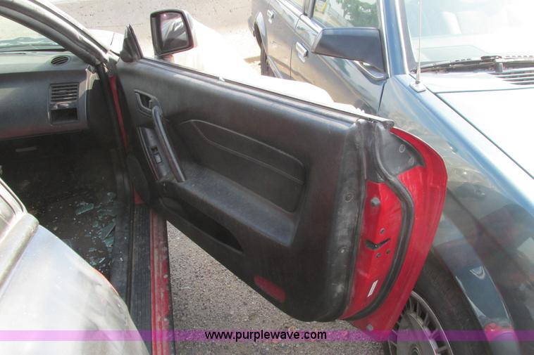 image for item I9628 2003 Hyundai Tiburon GT