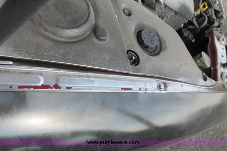 image for item I9628 2003 Hyundai Tiburon GT