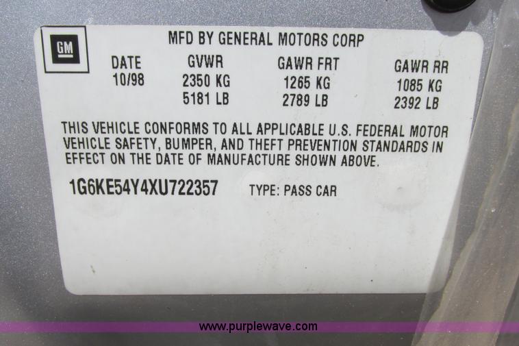 image for item I9629 1999 Cadillac Deville dElegance