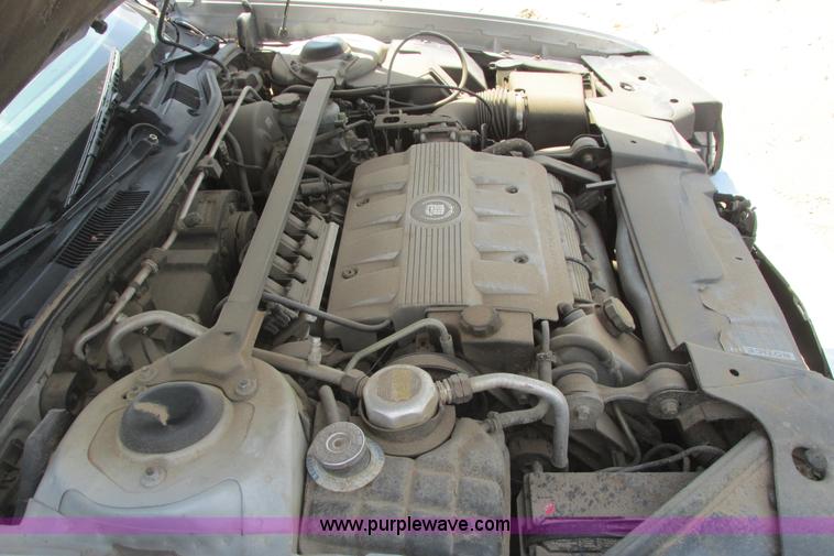 image for item I9629 1999 Cadillac Deville dElegance