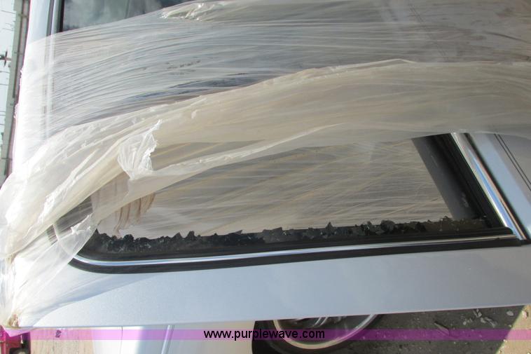 image for item I9629 1999 Cadillac Deville dElegance