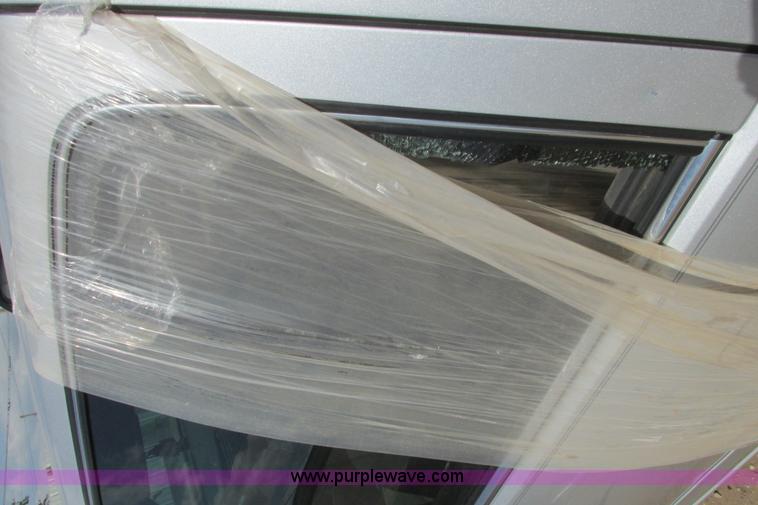 image for item I9629 1999 Cadillac Deville dElegance