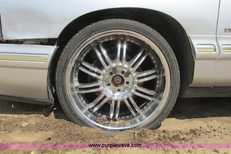 image for item I9629 1999 Cadillac Deville dElegance