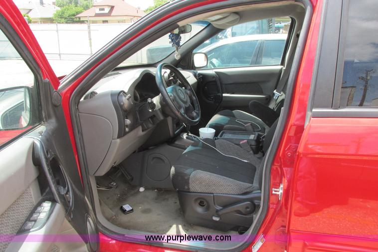 image for item I9638 2004 Pontiac Aztek SUV