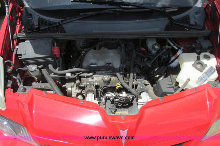 image for item I9638 2004 Pontiac Aztek SUV