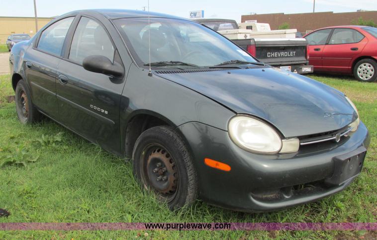 image for item I9645 2001 Dodge Neon