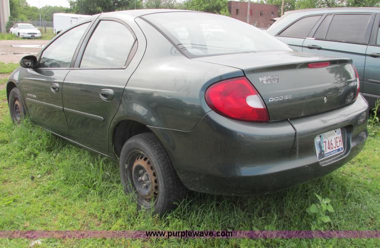 image for item I9645 2001 Dodge Neon