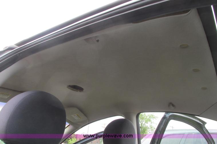 image for item I9645 2001 Dodge Neon