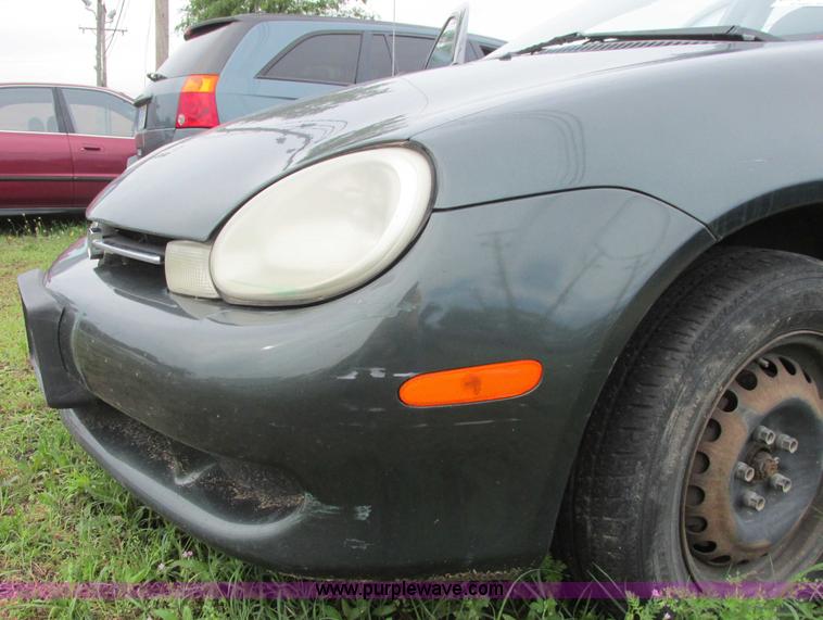 image for item I9645 2001 Dodge Neon