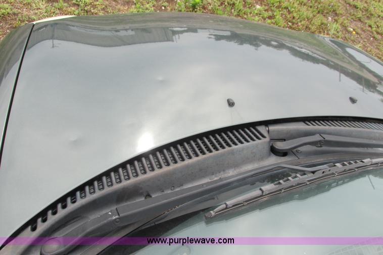 image for item I9645 2001 Dodge Neon