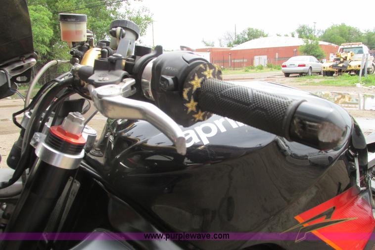 image for item I9646 2004 Aprilia Tuono RSV 1000 motorcycle