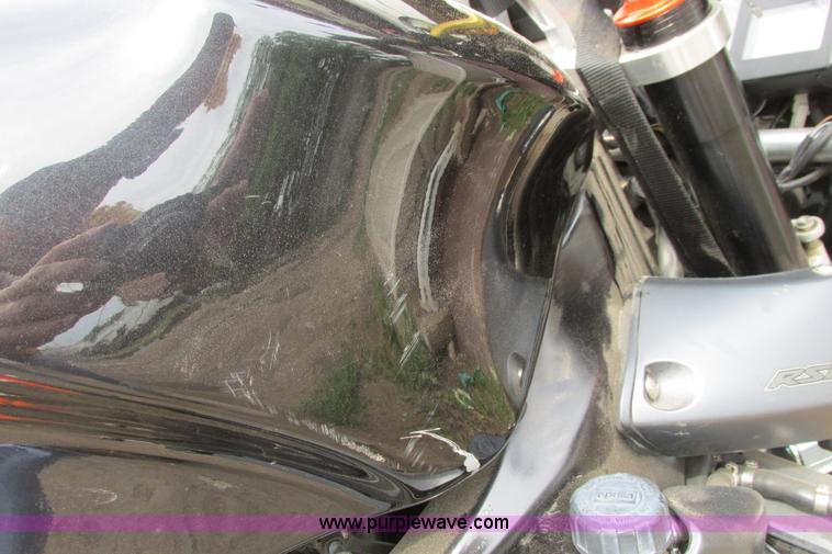 image for item I9646 2004 Aprilia Tuono RSV 1000 motorcycle