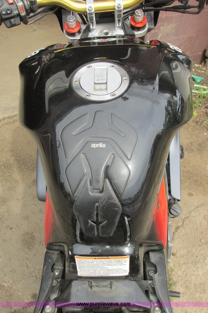 image for item I9646 2004 Aprilia Tuono RSV 1000 motorcycle