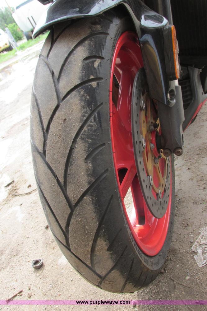 image for item I9646 2004 Aprilia Tuono RSV 1000 motorcycle