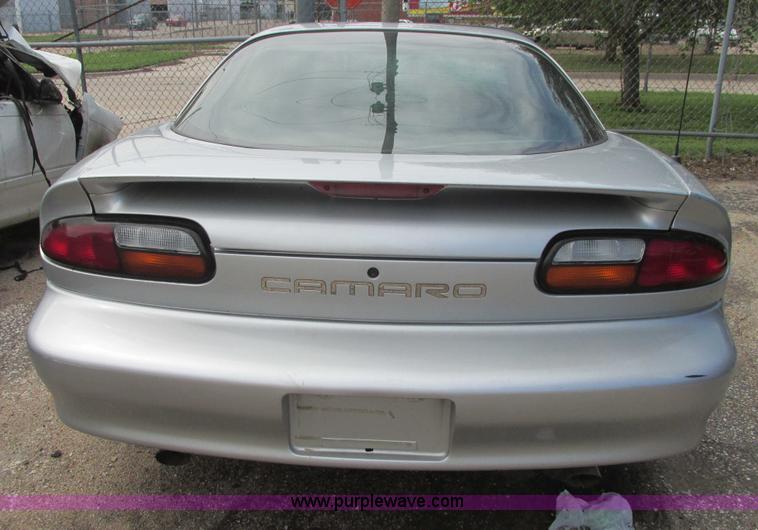 image for item I9647 2002 Chevrolet Camaro