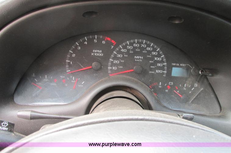 image for item I9647 2002 Chevrolet Camaro