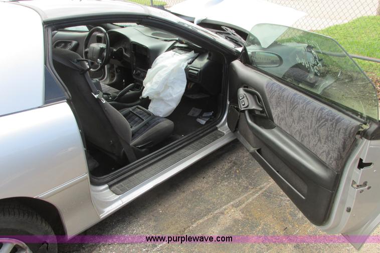 image for item I9647 2002 Chevrolet Camaro