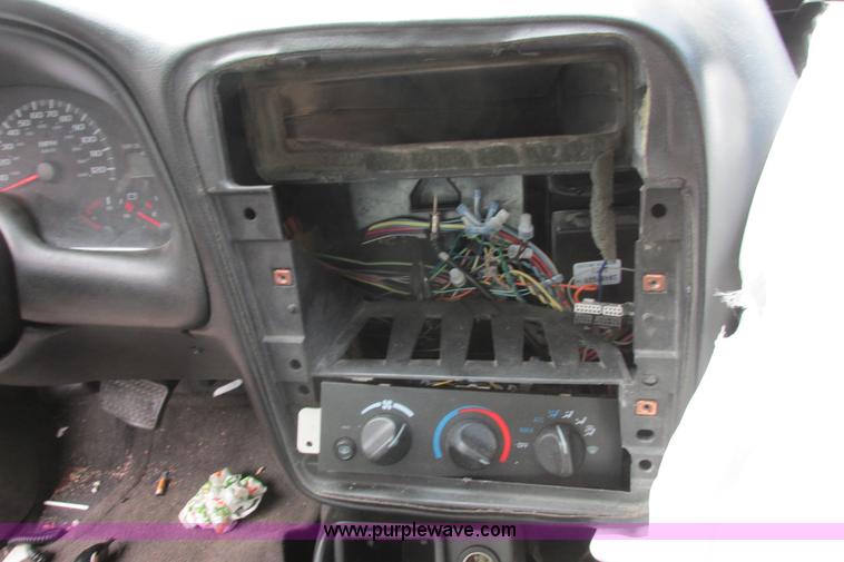 image for item I9647 2002 Chevrolet Camaro