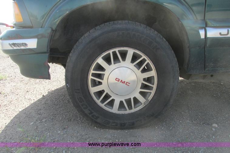 image for item I9677 1996 GMC Jimmy SL SUV