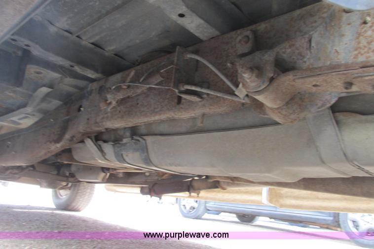 image for item I9678 1987 Ford F150 SuperCab pickup truck