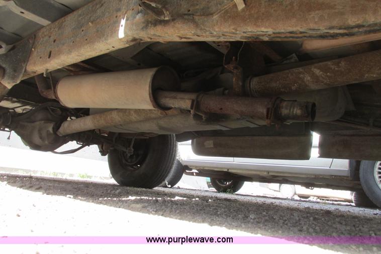 image for item I9678 1987 Ford F150 SuperCab pickup truck