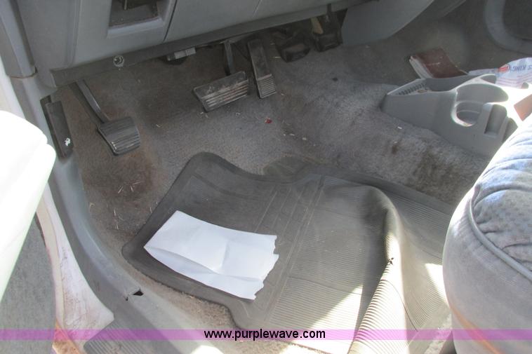 image for item I9679 1989 Oldsmobile Royale Bougham