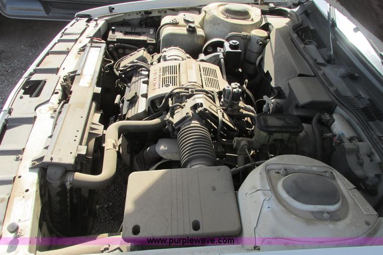 image for item I9679 1989 Oldsmobile Royale Bougham