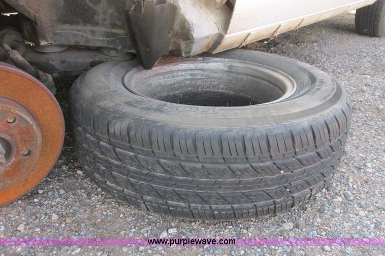 image for item I9679 1989 Oldsmobile Royale Bougham