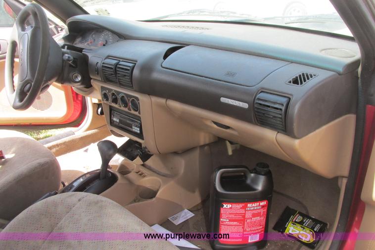 image for item I9680 1998 Dodge Neon Highline