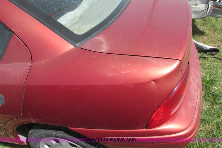 image for item I9680 1998 Dodge Neon Highline