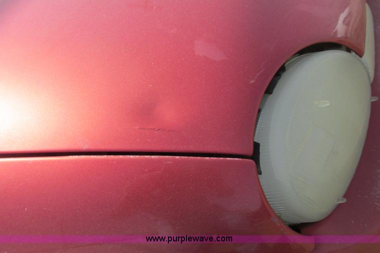 image for item I9680 1998 Dodge Neon Highline