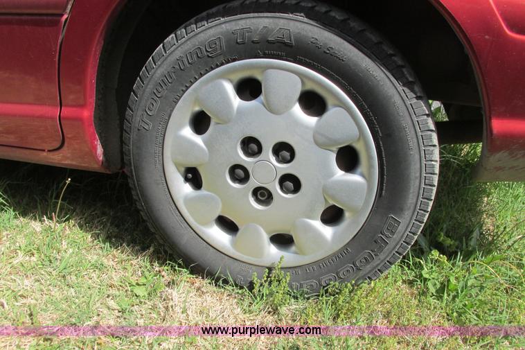 image for item I9680 1998 Dodge Neon Highline