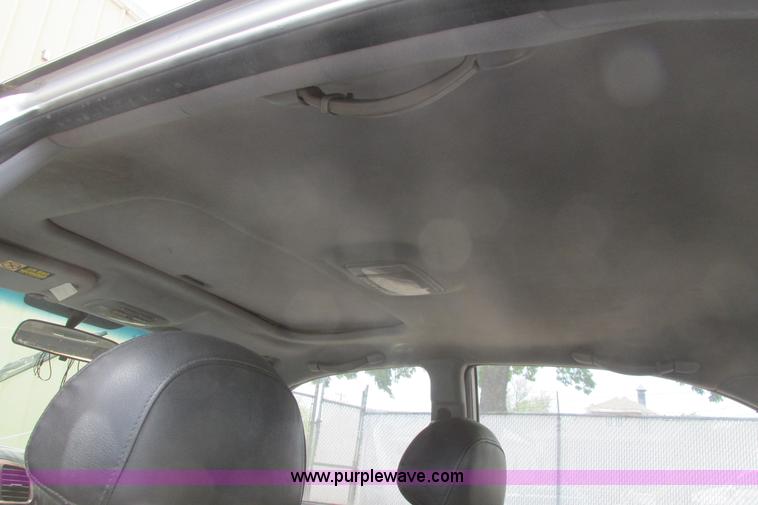 image for item I9682 2002 Hyundai Sonata LX