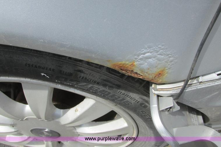 image for item I9682 2002 Hyundai Sonata LX