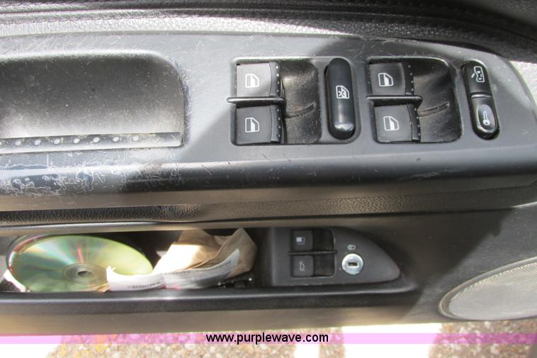 image for item I9683 2004 Volkswagen Passat GLS