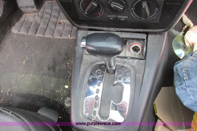 image for item I9683 2004 Volkswagen Passat GLS