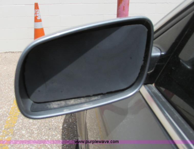 image for item I9683 2004 Volkswagen Passat GLS