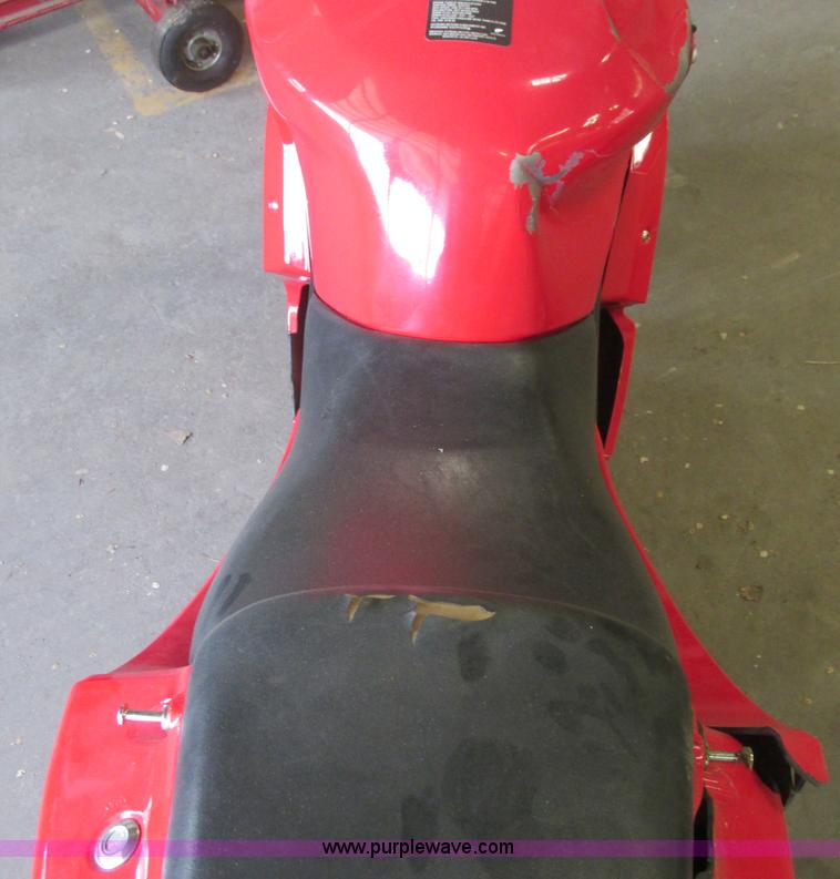 image for item I9684 2009 Hyosung RS motorcycle