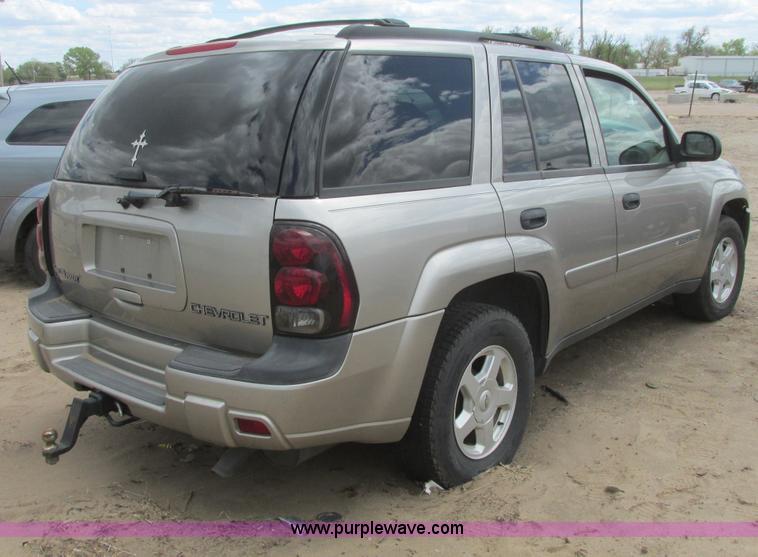 image for item I9709 2002 Chevrolet Trailblazer LTZ SUV