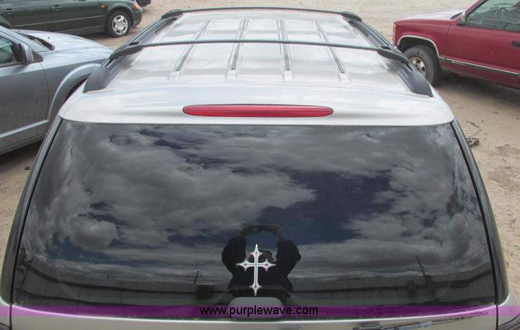 image for item I9709 2002 Chevrolet Trailblazer LTZ SUV