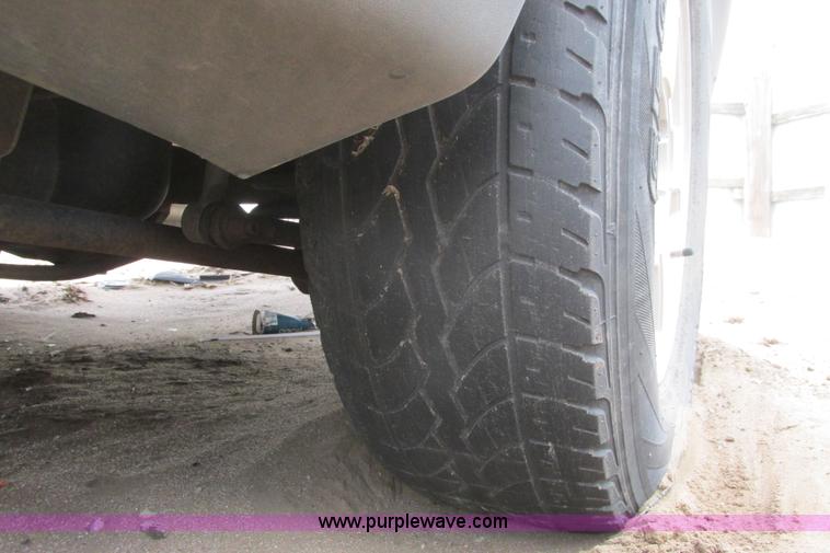 image for item I9709 2002 Chevrolet Trailblazer LTZ SUV