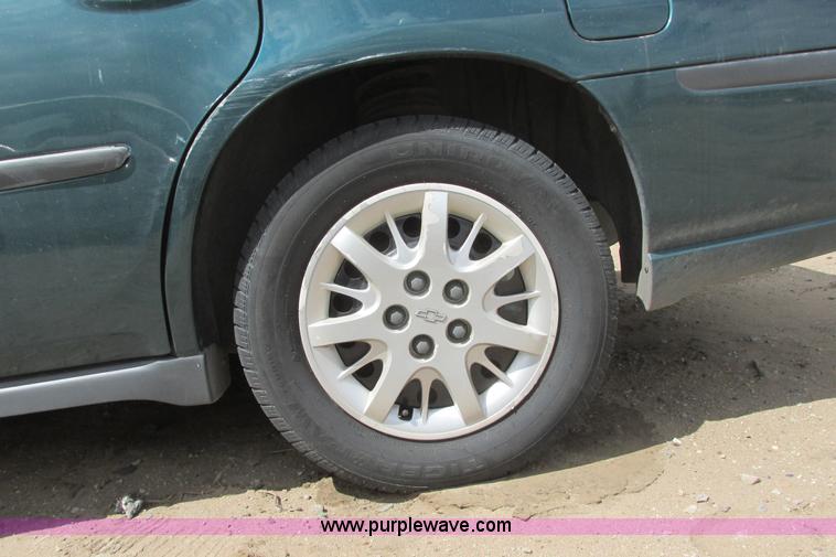 image for item I9710 2000 Chevrolet Impala